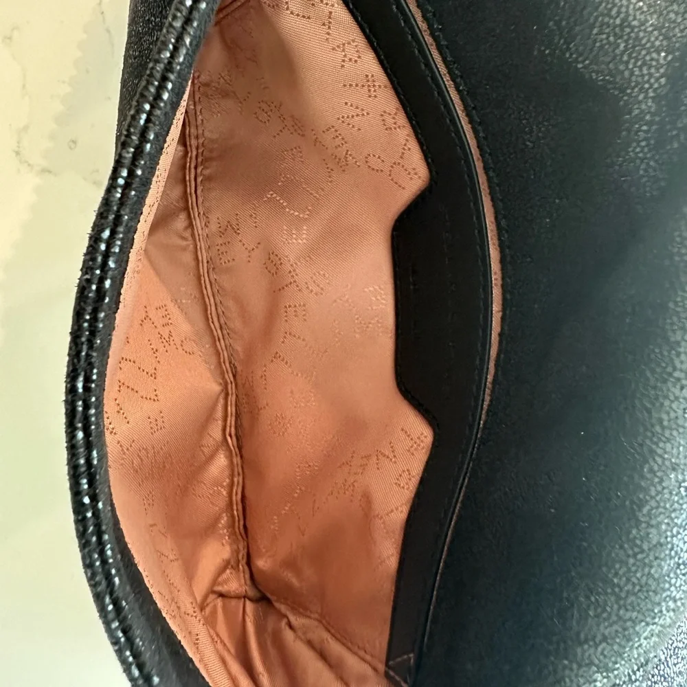 Stella McCartney Authentic Black Falabella Crossbody with Silver Chain - Picture 2 of 4